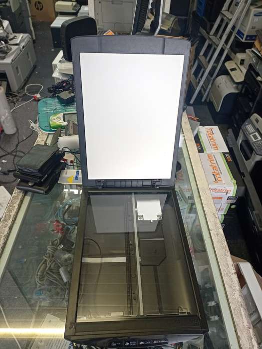 Canon LiDE 120 A4 Flatbed Scanner Refurbished