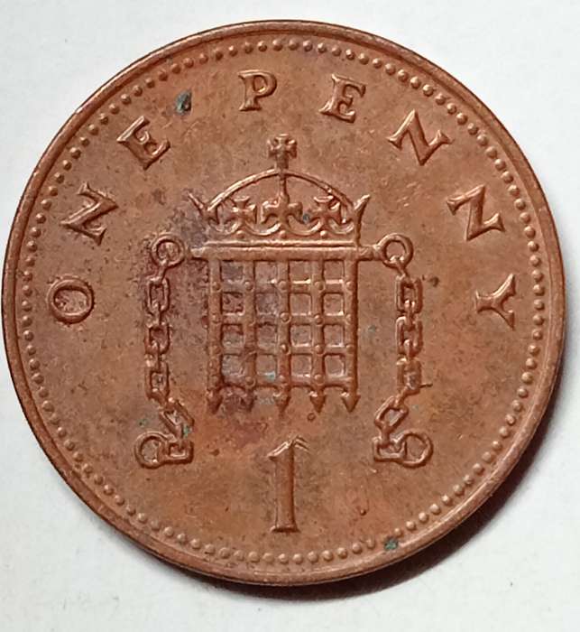 2005 GREAT BRITAIN  1 PENNY / NEW PENCE (with errors extra metal)
