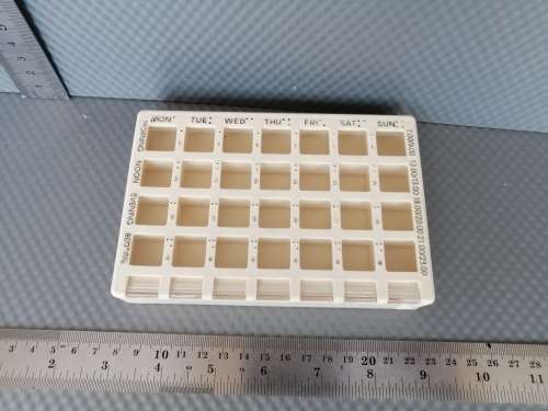 Vintage! Easy Dose Weekly (7-Day) Pill Organizer, Vitamin And Medicine Box