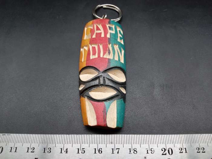 Africa Tribal Souvenir Keyring - Cape Town Wood Sculpted Mask Keychain (5 AVAILABLE - BID PER ITEM)