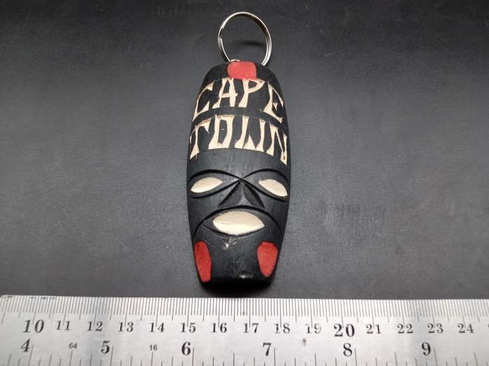 Africa Tribal Souvenir Keyring - Cape Town Wood Sculpted Mask Keychain (5 AVAILABLE - BID PER ITEM)