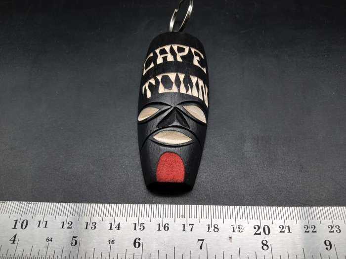 Africa Tribal Souvenir Keyring - Cape Town Wood Sculpted Mask Keychain (5 AVAILABLE - BID PER ITEM)
