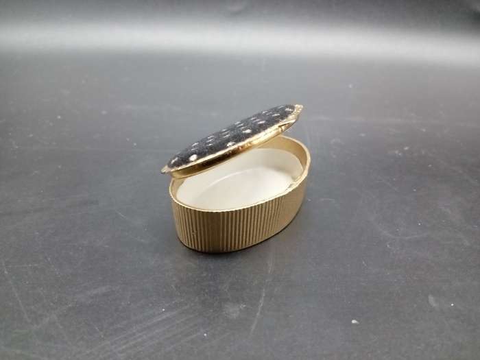 Vintage! Hinged Gold Toned Metal Trinket Pill Box.
