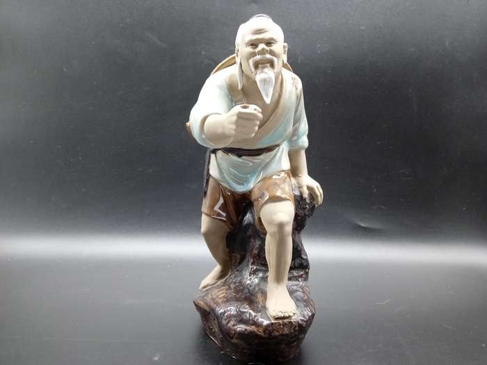 Vintage! Large Shiwan Chinese Mudman Figurine Fisherman.