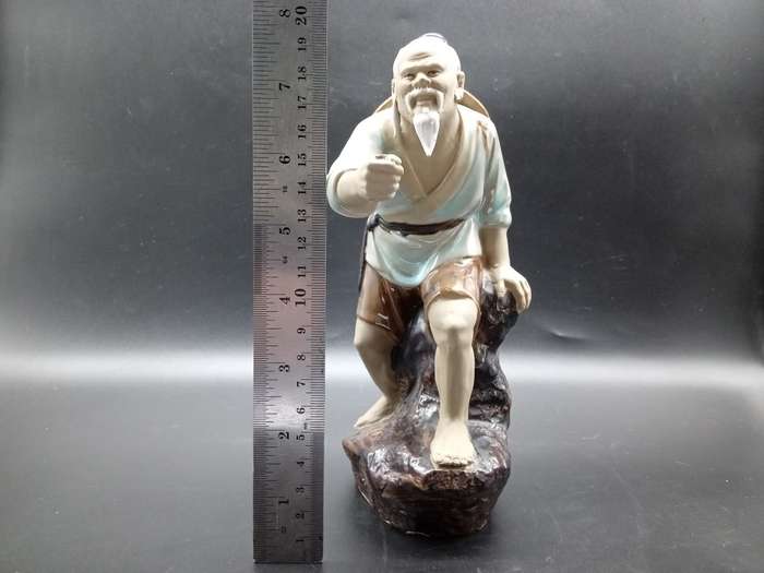 Vintage! Large Shiwan Chinese Mudman Figurine Fisherman.
