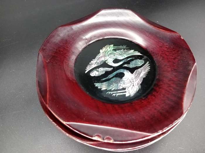 Vintage! Fine Korean - Lacquer ware - Wood Mother of Pearl inlay - Crane - Set of 4 coasters