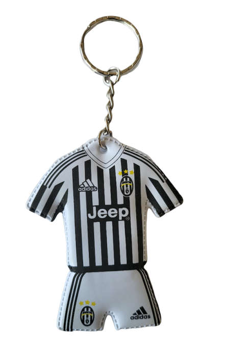 PVC Key Chains Stylish Football Soccer Teams Key Rings With Kit or Logo Shape Design