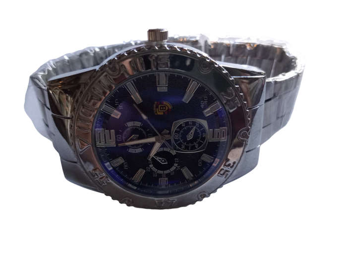 Classic Mens Analogue Watch Stylish Design on Face - 2 Colours to Choose From - Metal Strap Analogue
