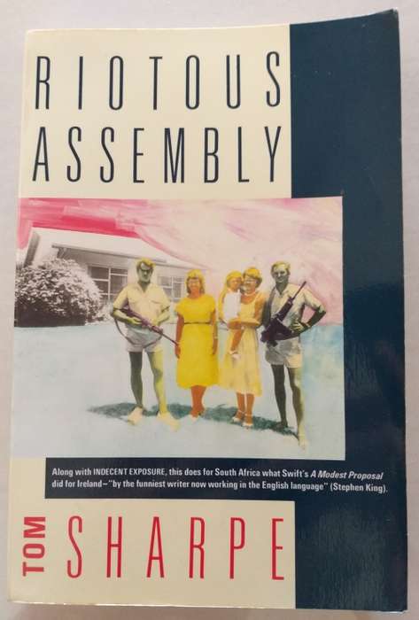 RIOTOUS ASSEMBLY - TOM SHARPE (Paperback) [Set in South Africa]