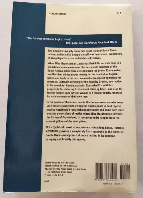 RIOTOUS ASSEMBLY - TOM SHARPE (Paperback) [Set in South Africa]