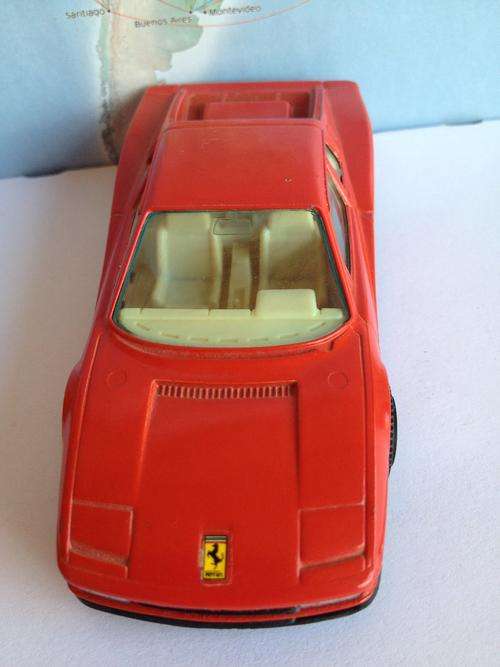 BbURAGO FERRARI TESTAROSSA 1:43