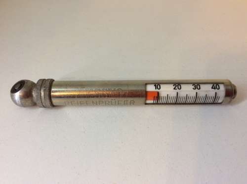 OLD GERMAN TYRE PRESSURE GUAGE - GREAT OLD FIND -