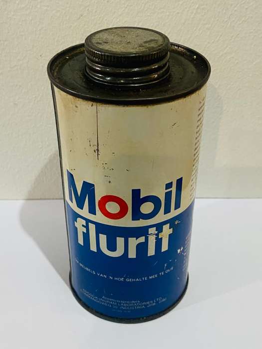 OLD MOBIL FLORIT WOOD OIL TIN