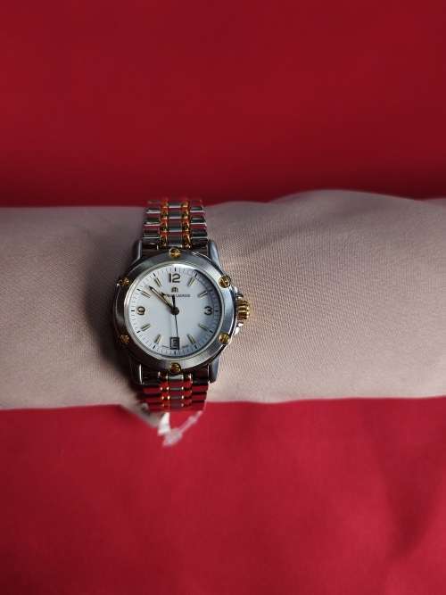 Luxury Women`s Watch