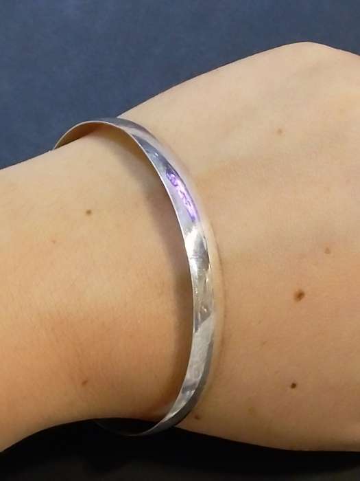 Solid 925 Sterling Silver Bangle ( Genuine Silver)