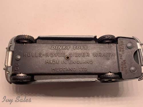 DINKY TOYS #150 ROLLS ROYCE SILVER WRAITH