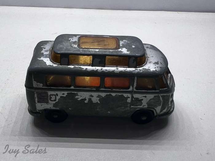 MATCHBOX #34 VOLKSWAGEN CAMPER