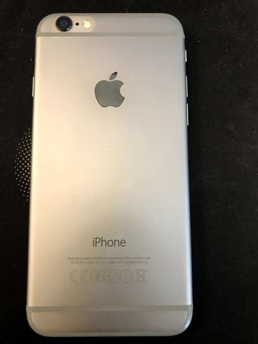 iPhone 6 immaculate condition
