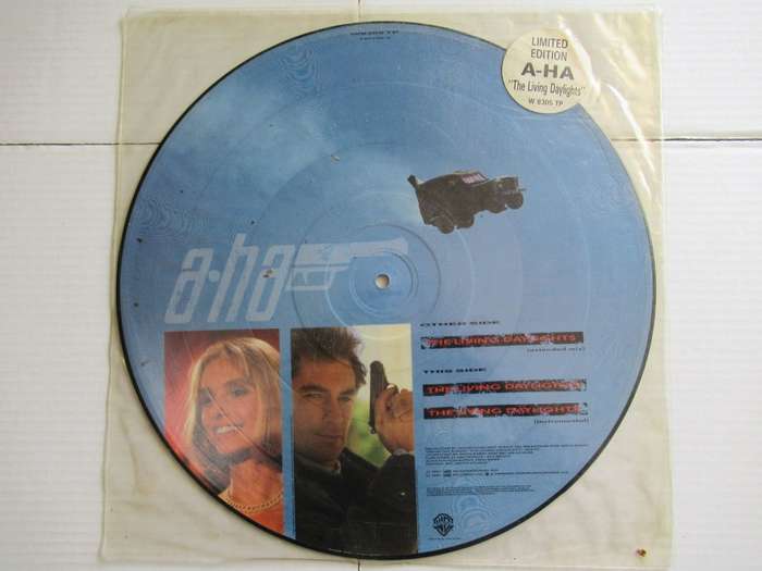 A HA -THE LIVING DAYLIGHTS - UK VG+