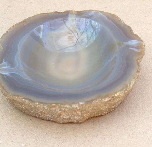 Ring Tray from Natural Stone.......90+mm diameter......postage R23.00