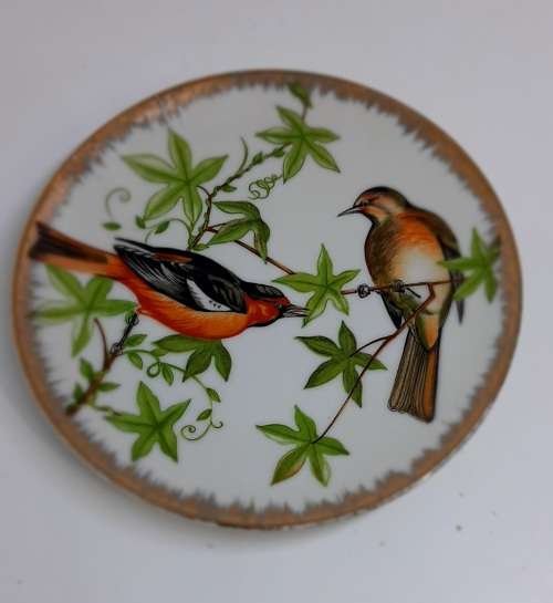 Birds on a tree decorative wall hanging PLATE with Gold Trim D16 cms vintage