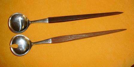 Retro salad servers Approximately 27cm long