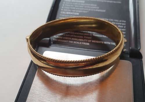 1/5th 9ct Gold Metal Core Bracelet. 19.9 g.