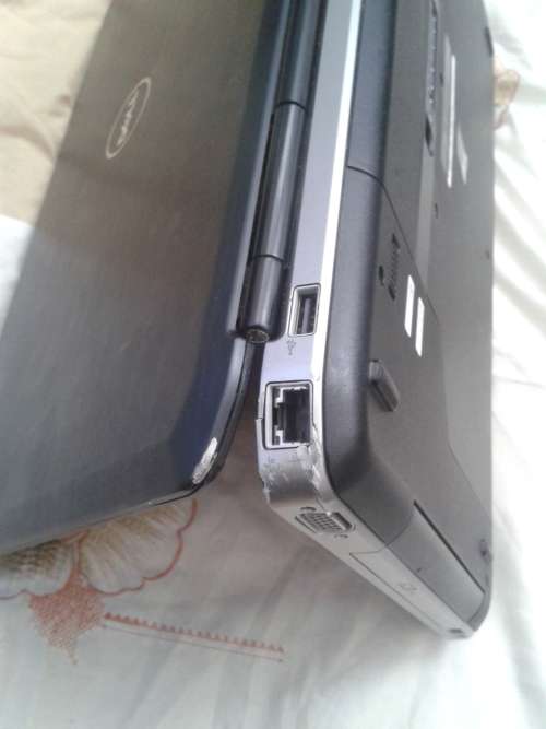 DELL LATITUDE  E5530 CORE i5 2.6ghzs,4GB RAM, 500GB HDD ,DVDRW, Windows 10 pro