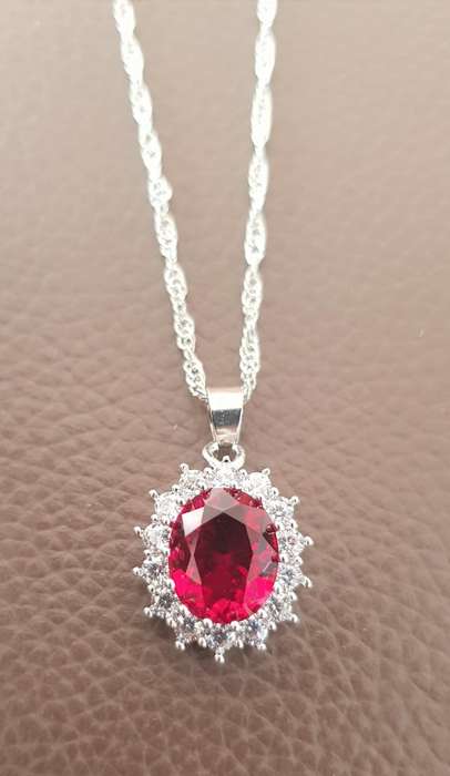 Princess Kate Red Crystal Sapphire Gem Pendant with Chain Gold Plated