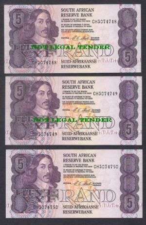 SOUTH AFRICA R 5 CHRIS STALS BANKNOTES x 3 IN SERIAL NUMBER SEQUENCE - UNC !
