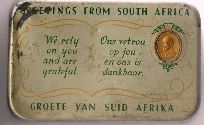 WW II JAN SMUTS CHRISTMAS TIN - VARIANT SMALL SMUTS HEAD