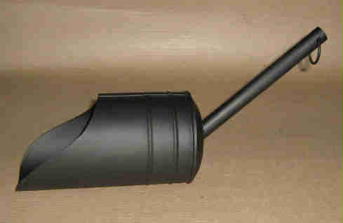 Fireplace. Coal scoop black