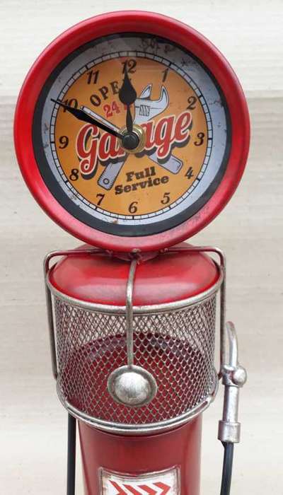 Garage metal fuel pump ,clock and money box.