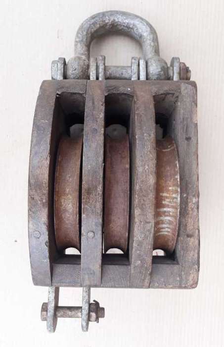Vintage Wooden triple Pulley. OLD