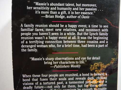 Welcome Back to The Night - Paperback - Elizabeth Massie