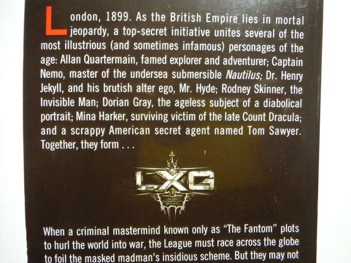 LXG : The League of Extraordinary Gentlemen - Paperback - Novelization by K.J. Anderson