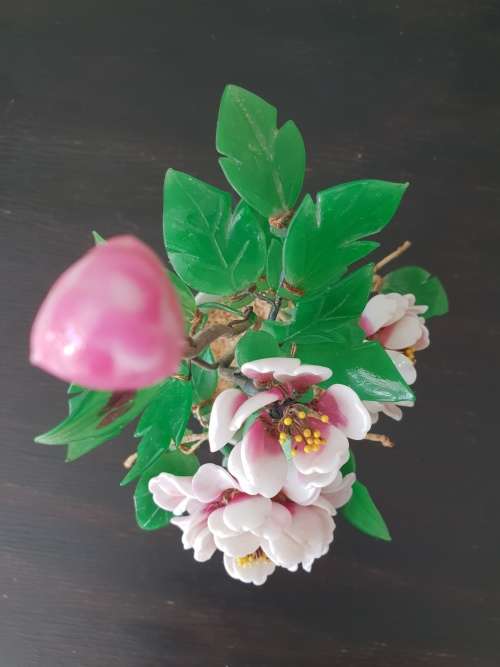 Absolutely Stunning Oriental Glass Plant!!