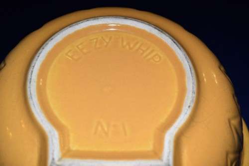Vintage Eezy Whip Mixing Bowl - No 1