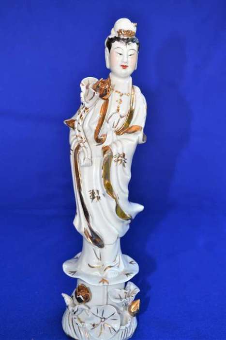 Rare Macau Figurine