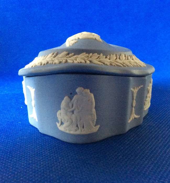 Wedgwood Jasperware Trinket Dish with Lid - Boxed