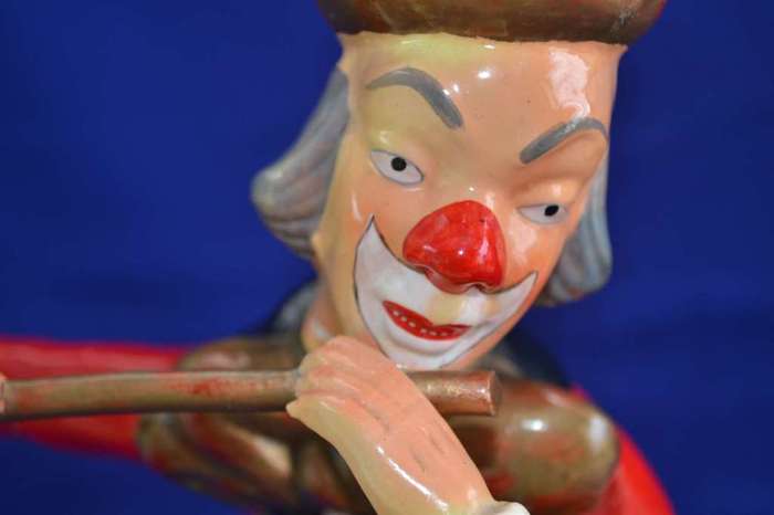 Large Vintage Porcelain clown