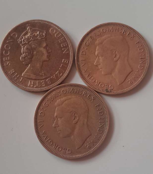 British 1 Penny Coins  1938 1940 1945