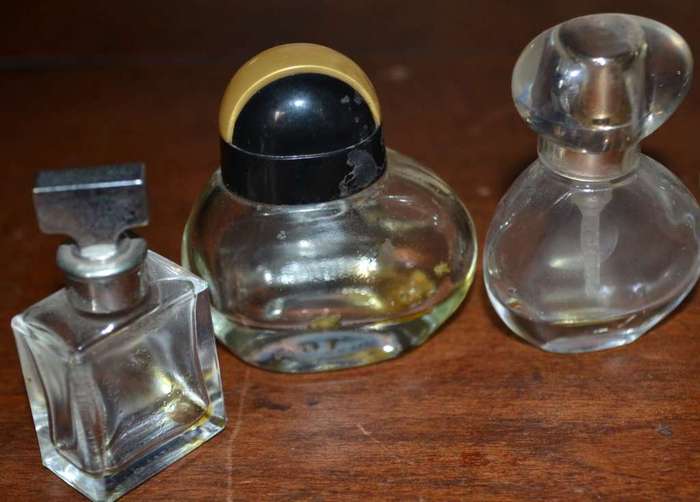 Vintage Collectable Miniature Perfume Bottles - 8 Pieces