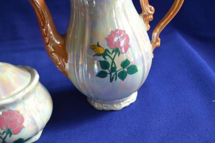 Lustre Ware Iridescent Pearl 15 Piece Demitasse Tea Set