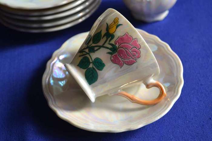 Lustre Ware Iridescent Pearl 15 Piece Demitasse Tea Set