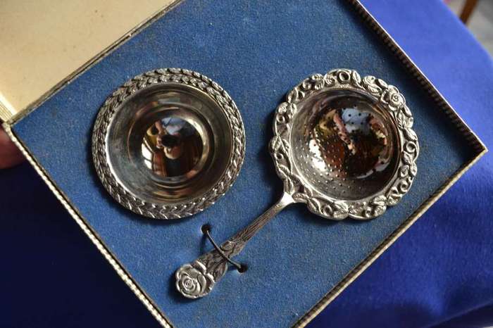 Vintage Savoy Holland Nickel Silver Tea Strainer Set In Original Box