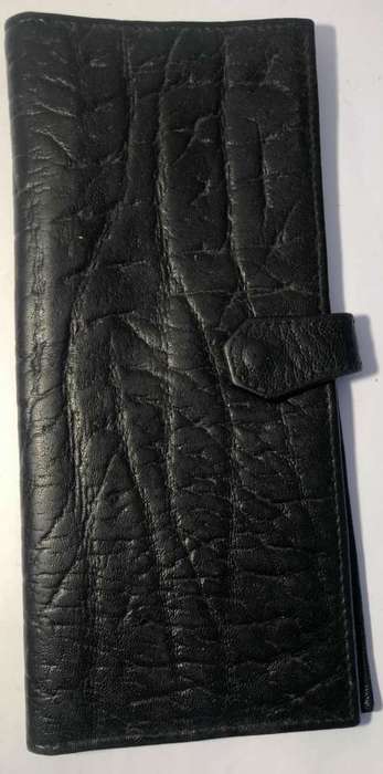 BUFFALO LEATHER CHEQUE BOOK IN EXCELLENT CONDITION