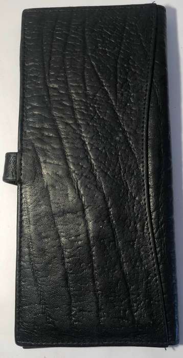 BUFFALO LEATHER CHEQUE BOOK IN EXCELLENT CONDITION