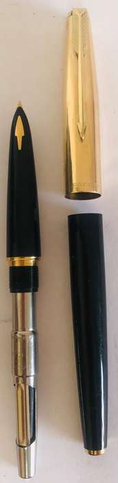 VINTAGE SET PARKER 61 ROLLED GOLD FOUNTAIN PEN WITH 14K NIB AND BALLPOINT PEN-GOLD AND BLACK