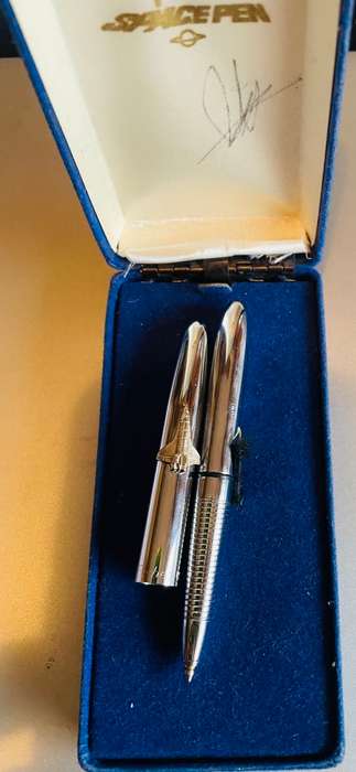 VINTAGE FISHER CHROME BULLET SPACE PEN IN BOX